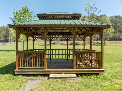 200 Lookiba Lane Ellijay GA 30540