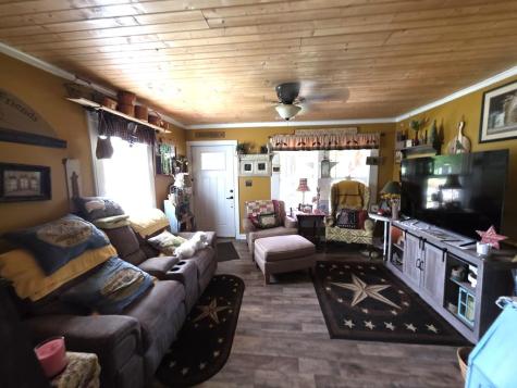 48 Fisher Street Andrews NC 28901