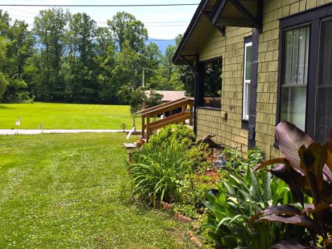 48 Fisher Street Andrews NC 28901