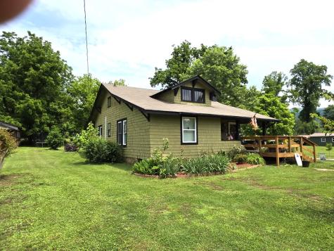 48 Fisher Street Andrews NC 28901