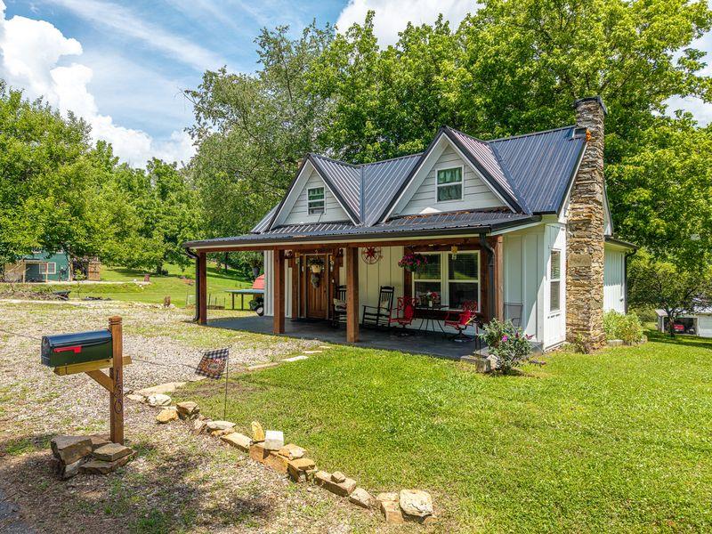 130 Old Blairsville Highway Talking Rock GA 30175