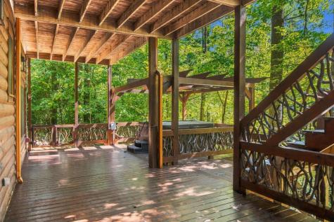 264 Lickskillet Hollow Blue Ridge GA 30513