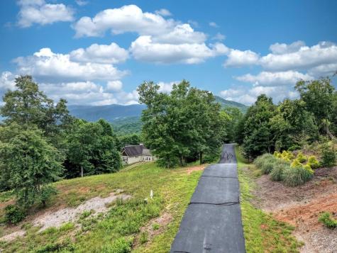 2368 Haven Heights Road Hiawassee GA 30546