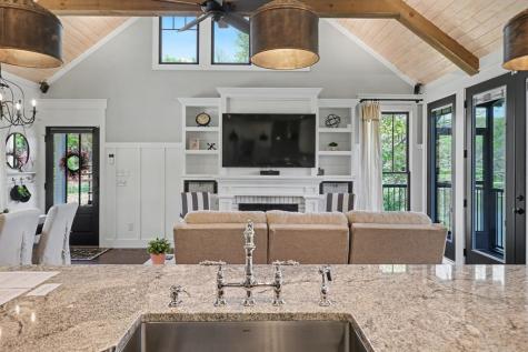 137 Kilmoore Lane Hayesville NC 28904