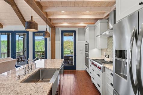 137 Kilmoore Lane Hayesville NC 28904