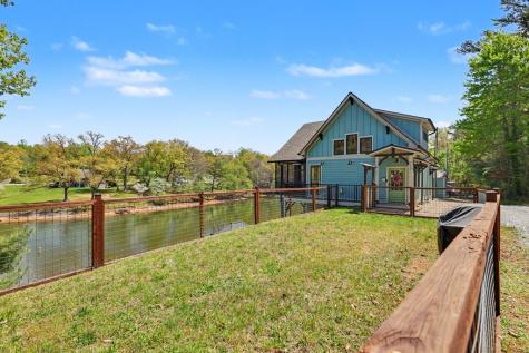 137 Kilmoore Lane Hayesville NC 28904