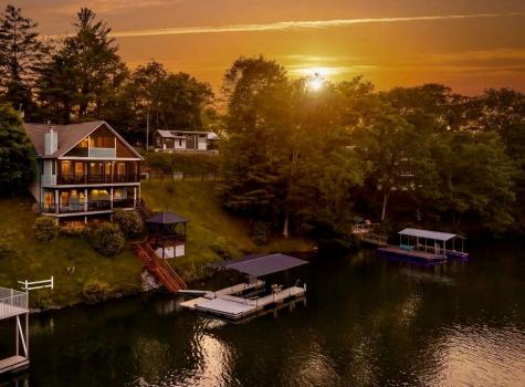 137 Kilmoore Lane Hayesville NC 28904