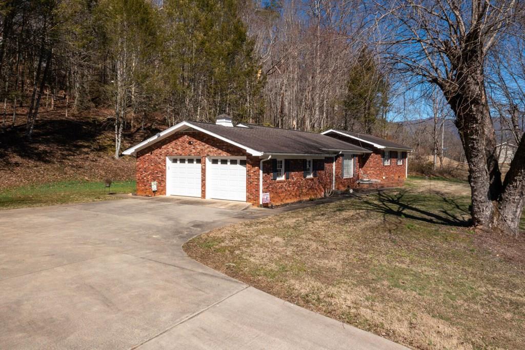4687 Pisgah Road Andrews NC 28901