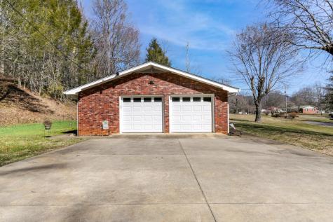 4687 Pisgah Road Andrews NC 28901