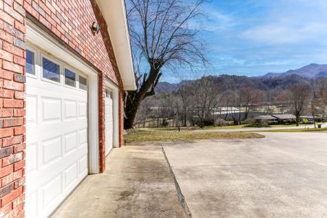 4687 Pisgah Road Andrews NC 28901