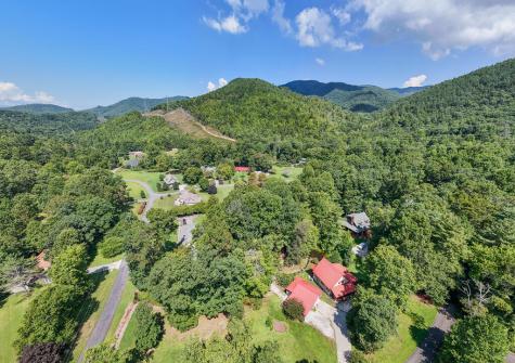 49 Dustys Hollow Road Robbinsville NC 28771