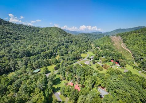 49 Dustys Hollow Road Robbinsville NC 28771