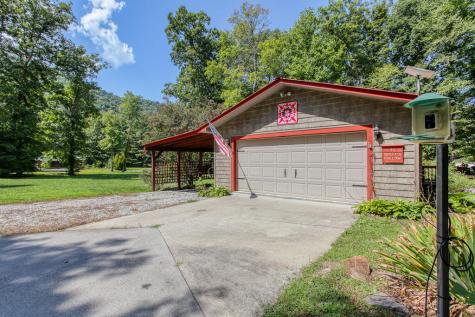 49 Dustys Hollow Road Robbinsville NC 28771