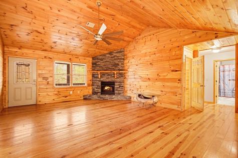 29 Agora Lane Ellijay GA 30540