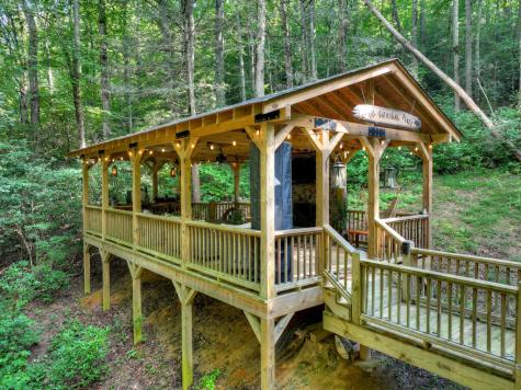 685 Chopped Oak Road Ellijay GA 30540
