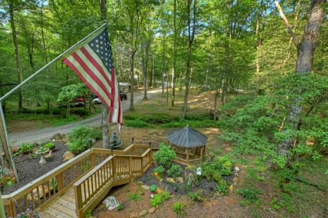 685 Chopped Oak Road Ellijay GA 30540
