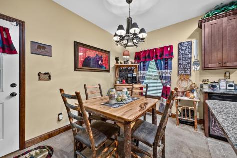 685 Chopped Oak Road Ellijay GA 30540