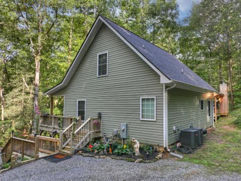 685 Chopped Oak Road Ellijay GA 30540