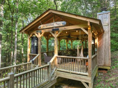 685 Chopped Oak Road Ellijay GA 30540