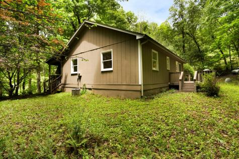 249 Chatuge Woods Drive Hayesville NC 28904