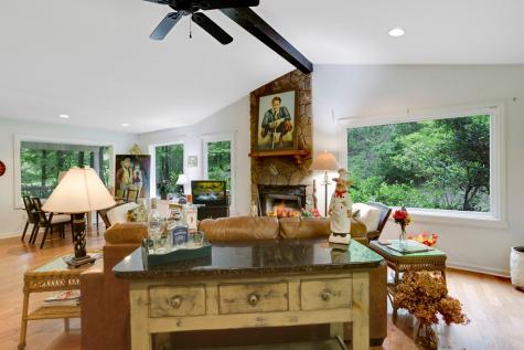 249 Chatuge Woods Drive Hayesville NC 28904