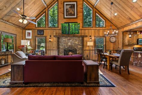 60 Oasis Drive Blue Ridge GA 30513