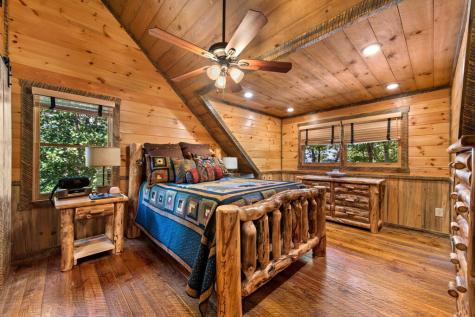 60 Oasis Drive Blue Ridge GA 30513