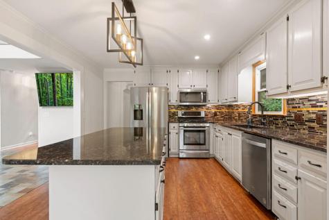 124 River Oaks Terrace Ellijay GA 30540