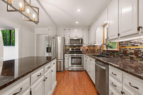 124 River Oaks Terrace Ellijay GA 30540