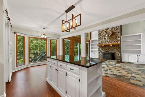 124 River Oaks Terrace Ellijay GA 30540