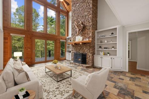 124 River Oaks Terrace Ellijay GA 30540