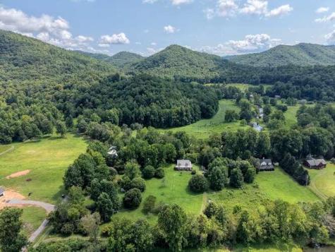 201 Ama Lane Hayesville NC 28904
