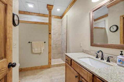 7031 Black Bear Trail Hiawassee GA 30546