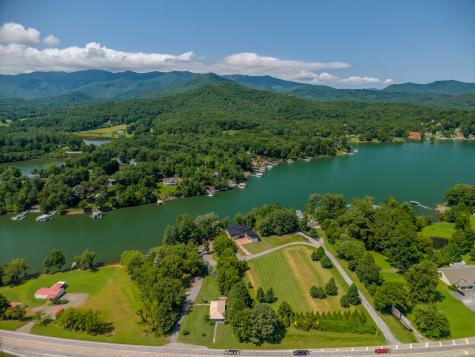 114 Hersie Point Hiawassee GA 30546