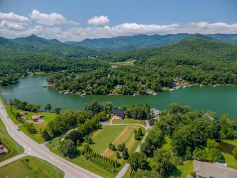 114 Hersie Point Hiawassee GA 30546