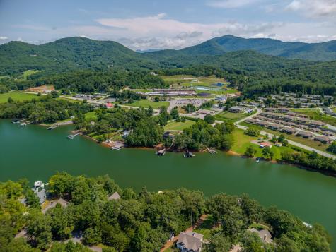 114 Hersie Point Hiawassee GA 30546
