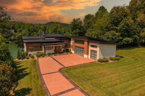 114 Hersie Point Hiawassee GA 30546