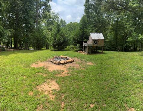 4064 Highway 325 Blairsville GA 30512