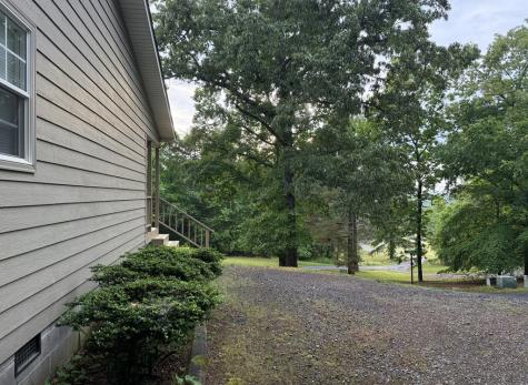134 Acorn Lane Warne NC 28909