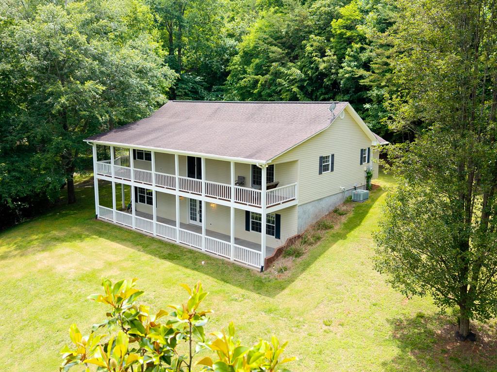 201 Tahlequah Ridge Hayesville NC 28904