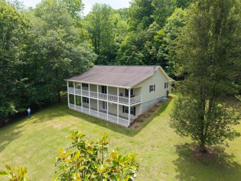 201 Tahlequah Ridge Hayesville NC 28904