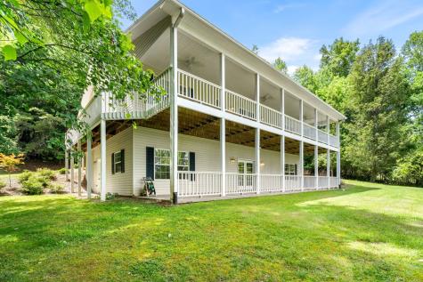 201 Tahlequah Ridge Hayesville NC 28904
