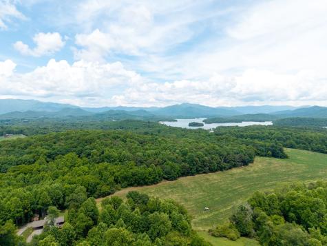 201 Tahlequah Ridge Hayesville NC 28904