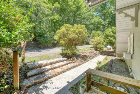 1710 Summit Trail Hiawassee GA 30546