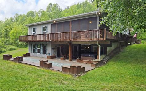 2735 Hicks Gap Road Blairsville GA 30512