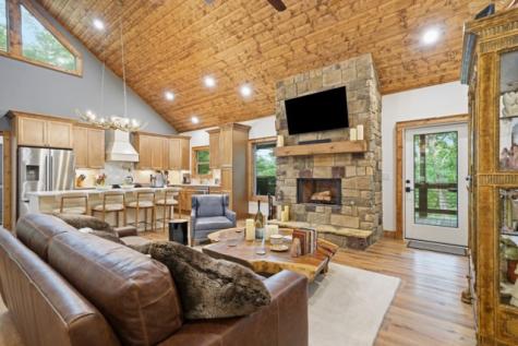 314 Lakeview Lane Ellijay GA 30536