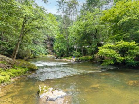 314 Lakeview Lane Ellijay GA 30536