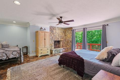 792 Bugscuffle Road Hiawassee GA 30546