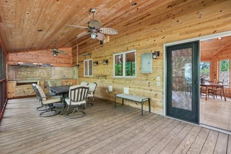 792 Bugscuffle Road Hiawassee GA 30546