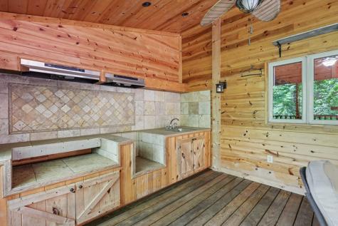 792 Bugscuffle Road Hiawassee GA 30546